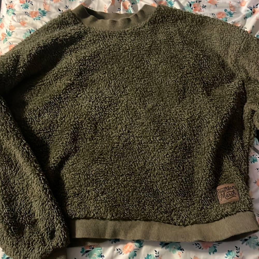 souther marsh cropped pullover
